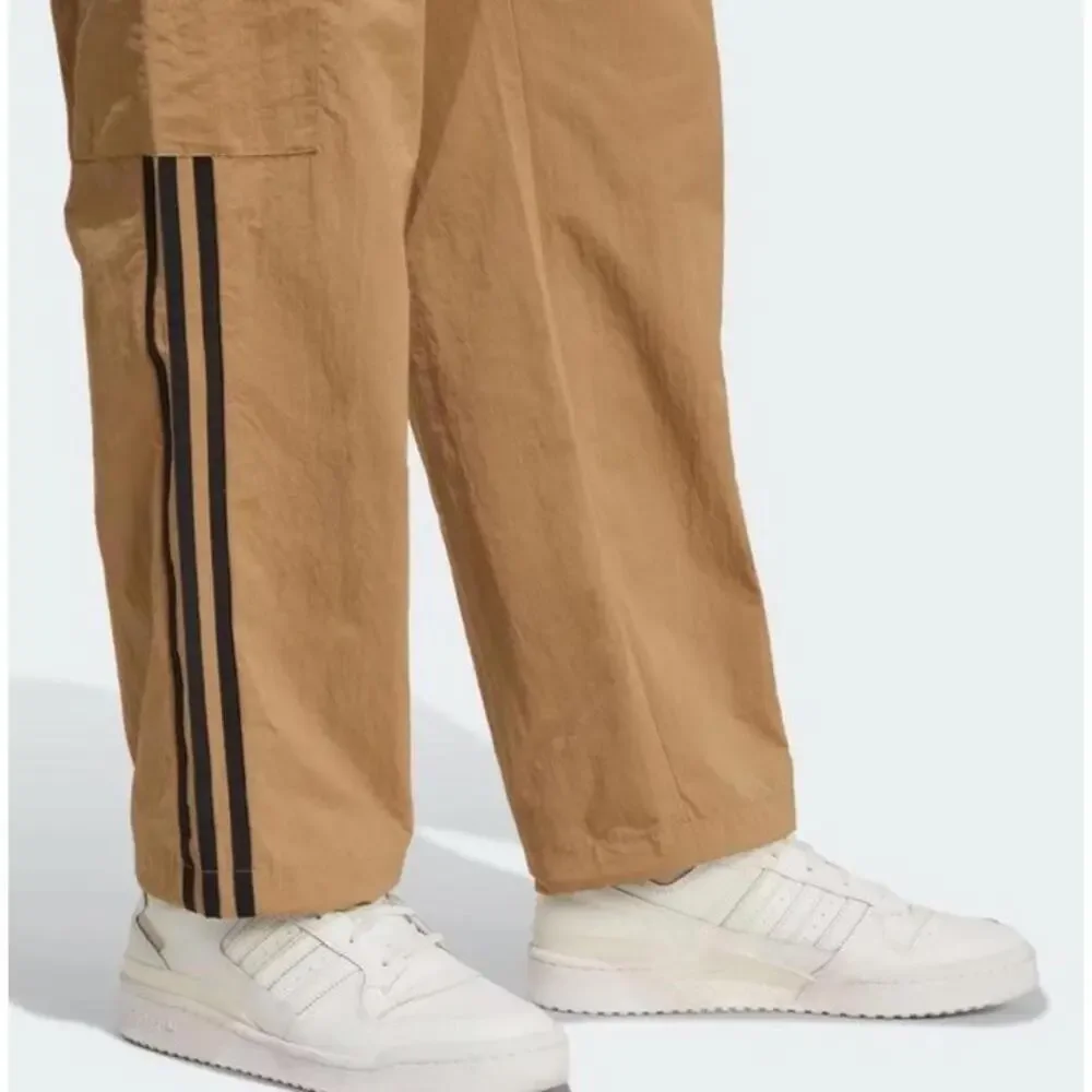 $80 NEW MEN’S ADIDAS ORIGINALS 3 STRIPES CARGO TREFOIL PANTS Sz Large